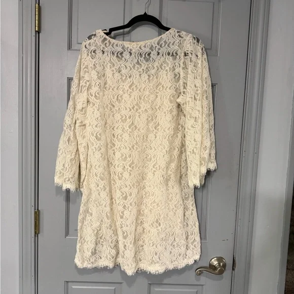 Flying Tomato Elegant Cream Dress with slip - Picture 7 of 12